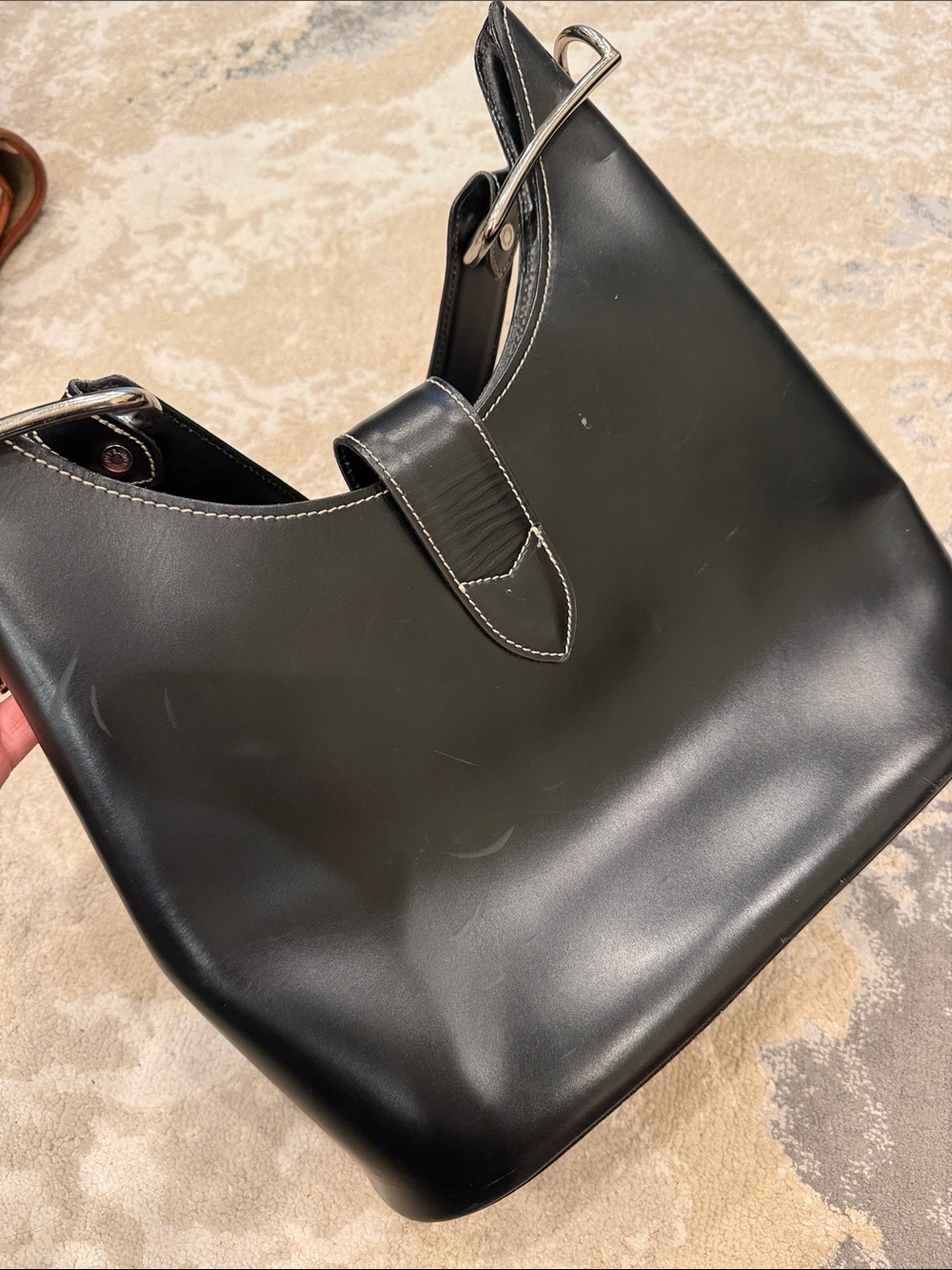 Dooney and Bourke
Leather handbag - Picture 9 of 15